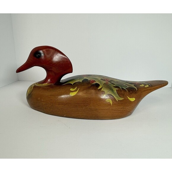 VTG Wooden Duck Decoy Red Headed.‎ Handpainted Holly And Bow.  6”x 16” Aprox. - Picture 4 of 12